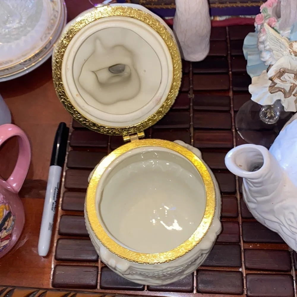 Bundle of angle pieces including a teapot, jewelry holder, candle holder, bell